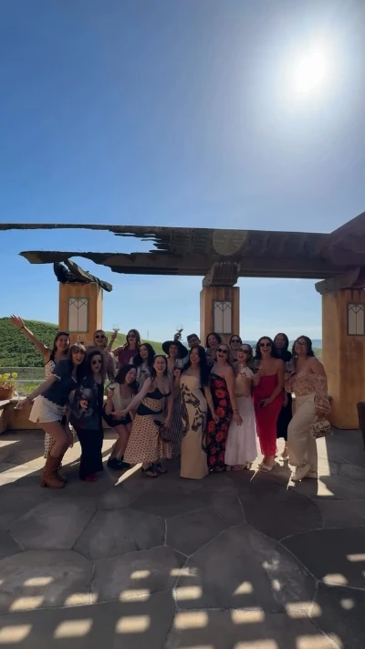 Group photo wine country tour Dylan's Tours